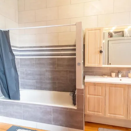 Le Vieux Chai * Jonzac