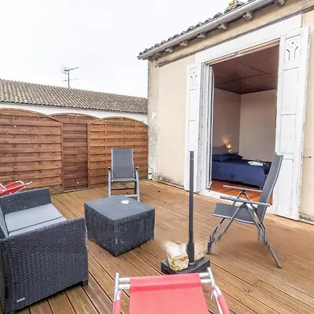 Le Vieux Chai Nyaraló Jonzac