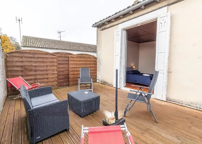 Le Vieux Chai Holiday home Jonzac